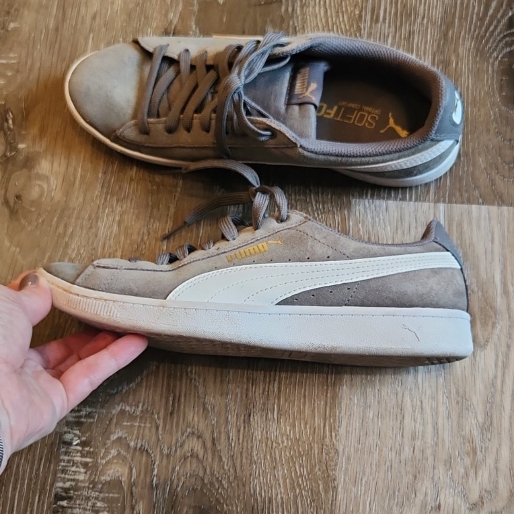 Women's Puma shoes - Picture 6 of 7